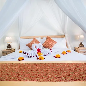 https://ubud-batan-nyuh.ubudhotelsnow.com